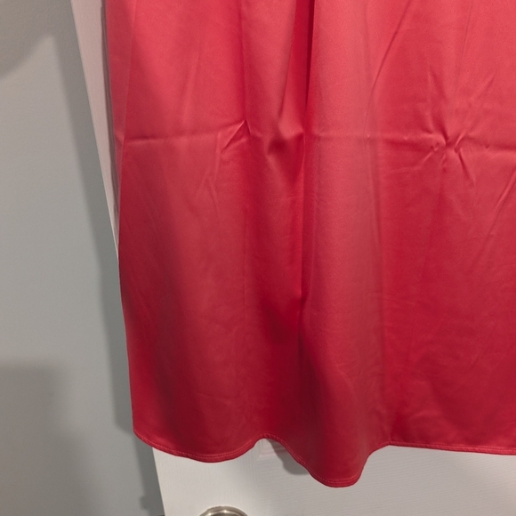 Lane Bryant Coral Pink Satin Cami Top in Size 22 - Picture 3 of 8